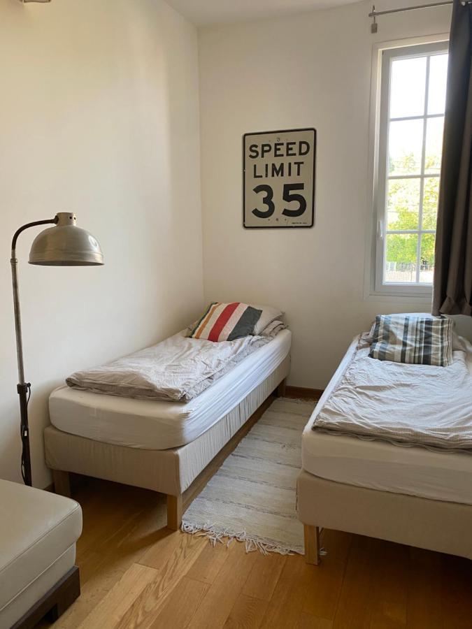 Holiday home Duplex House Walk To Town *